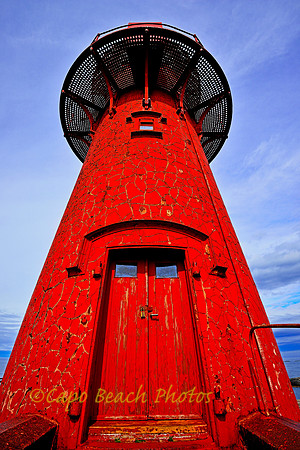 Ona Red Lighthouse