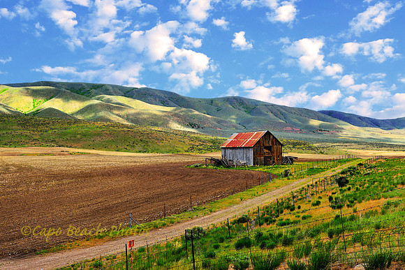 Utah Barn