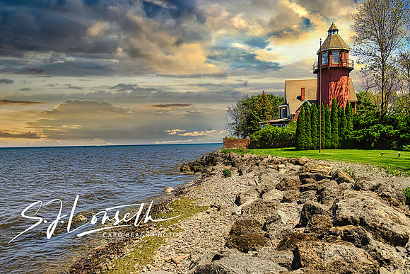 Braddock Point Lighthouse