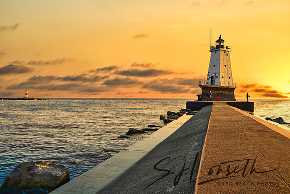 Ludington Light_Lake Michigan