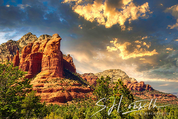 Coffee Pot Rock_Sedona