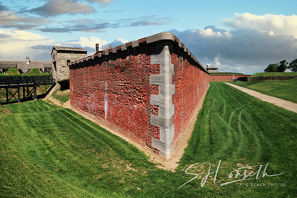 Fort Niagara_Perimeter Fortification Wall_NY