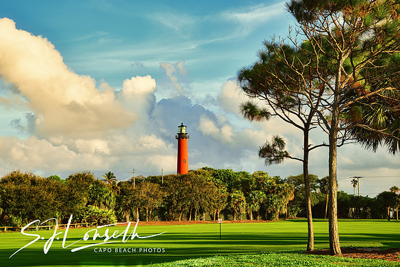 Jupiter Inlet Light_Grass Field