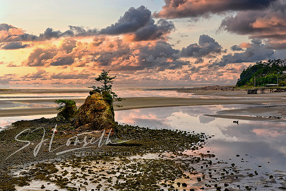 Siletz Bay at Sunset_Oregon