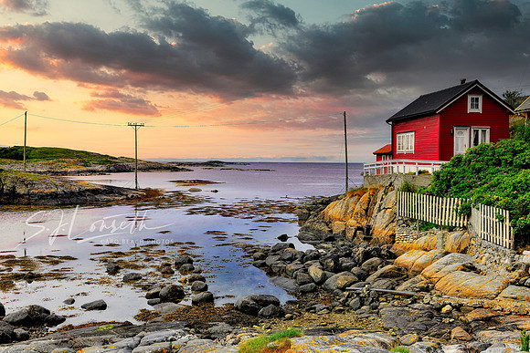 Ona Island House By Sea