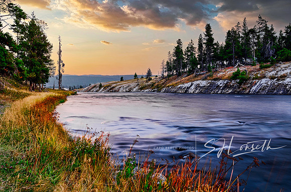 Firehole River _Prismatic Spring